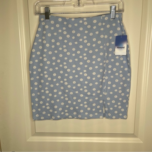 Nordstrom Blue Ditsy Floral Bodycon Mini Skirt S - Picture 4 of 14